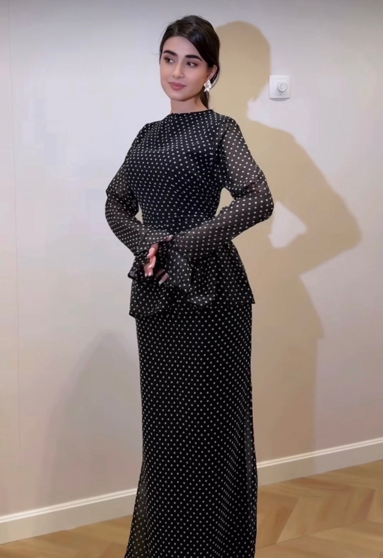 Рокля DIVA39