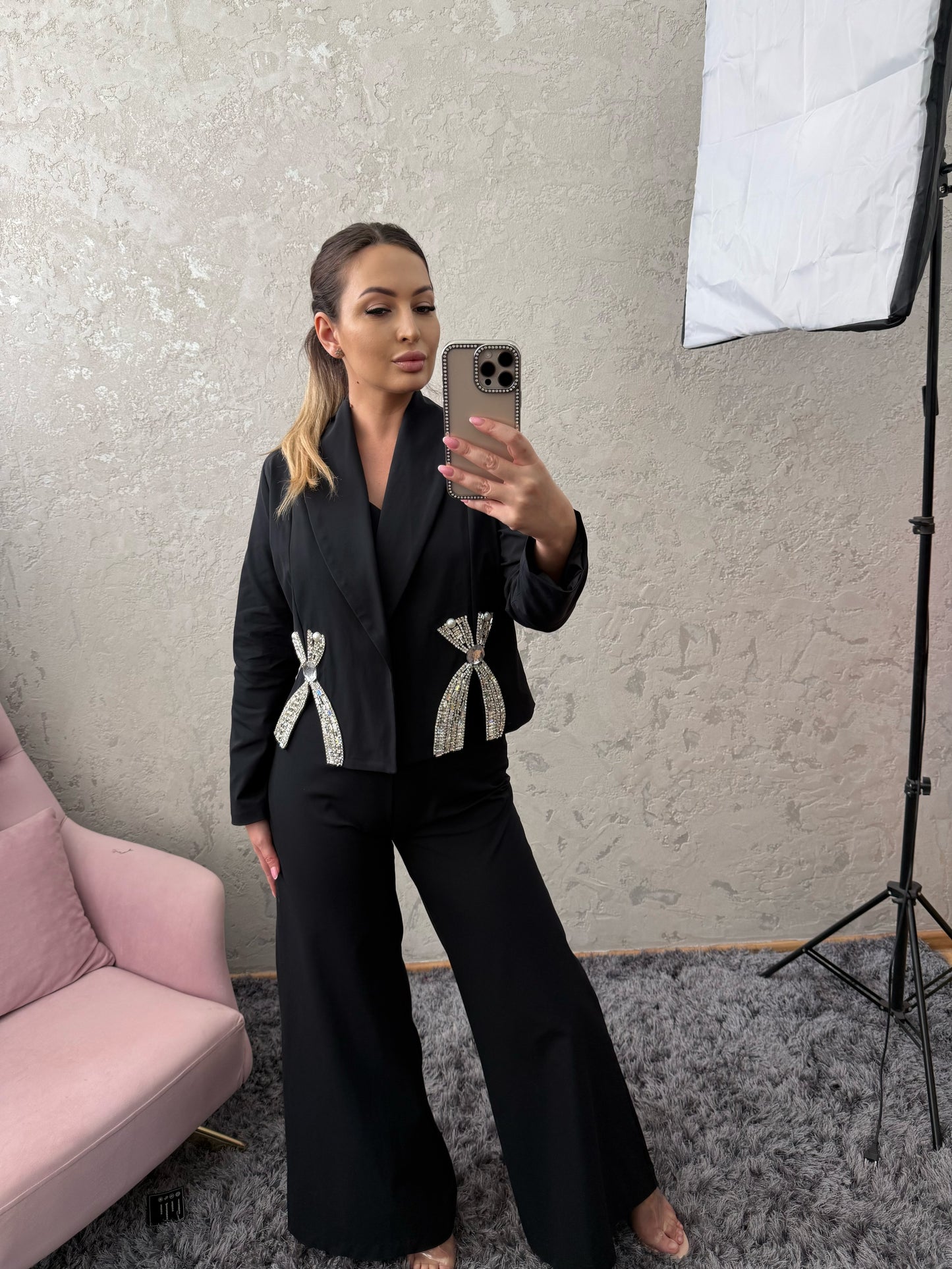 Set DIVA77
